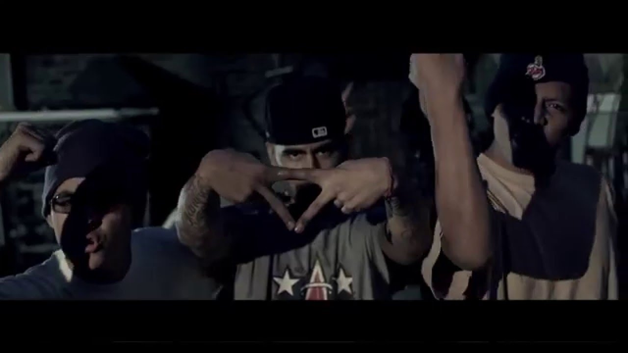La Coneccion Real - Micro en Mano VideoClip