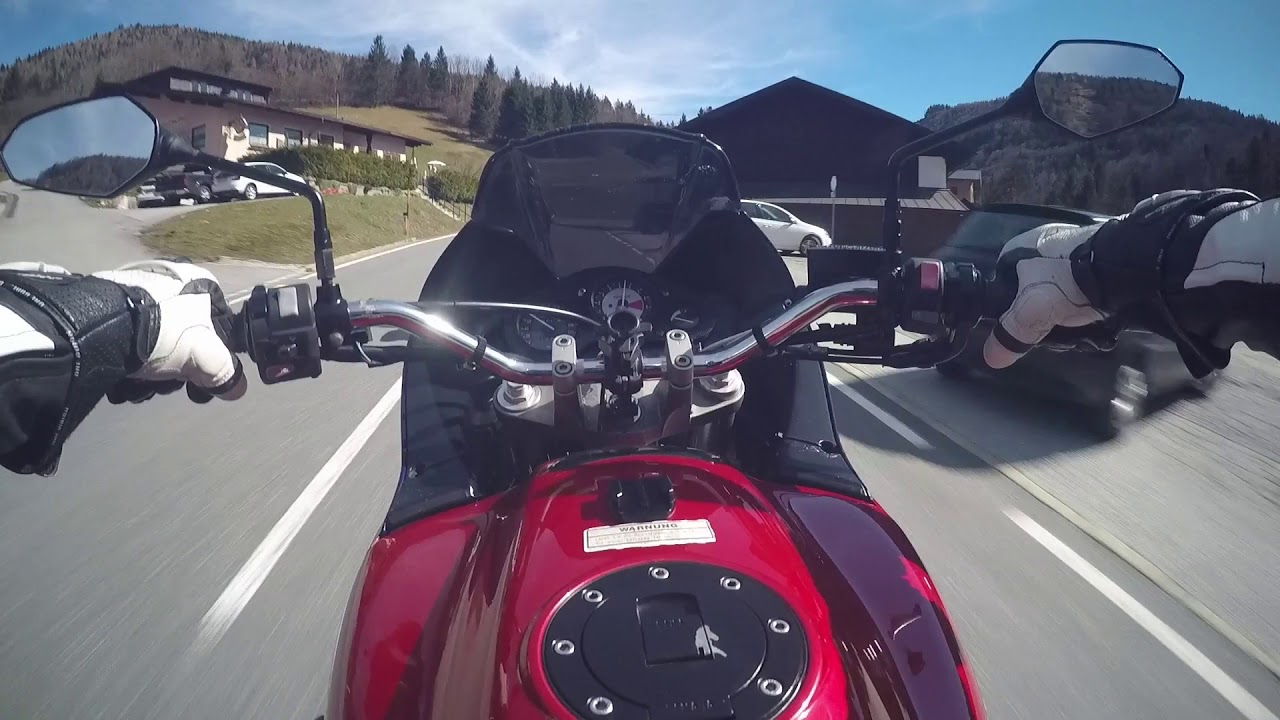 RAW / Racing / Yamaha TDM 850 vs Sportbikes