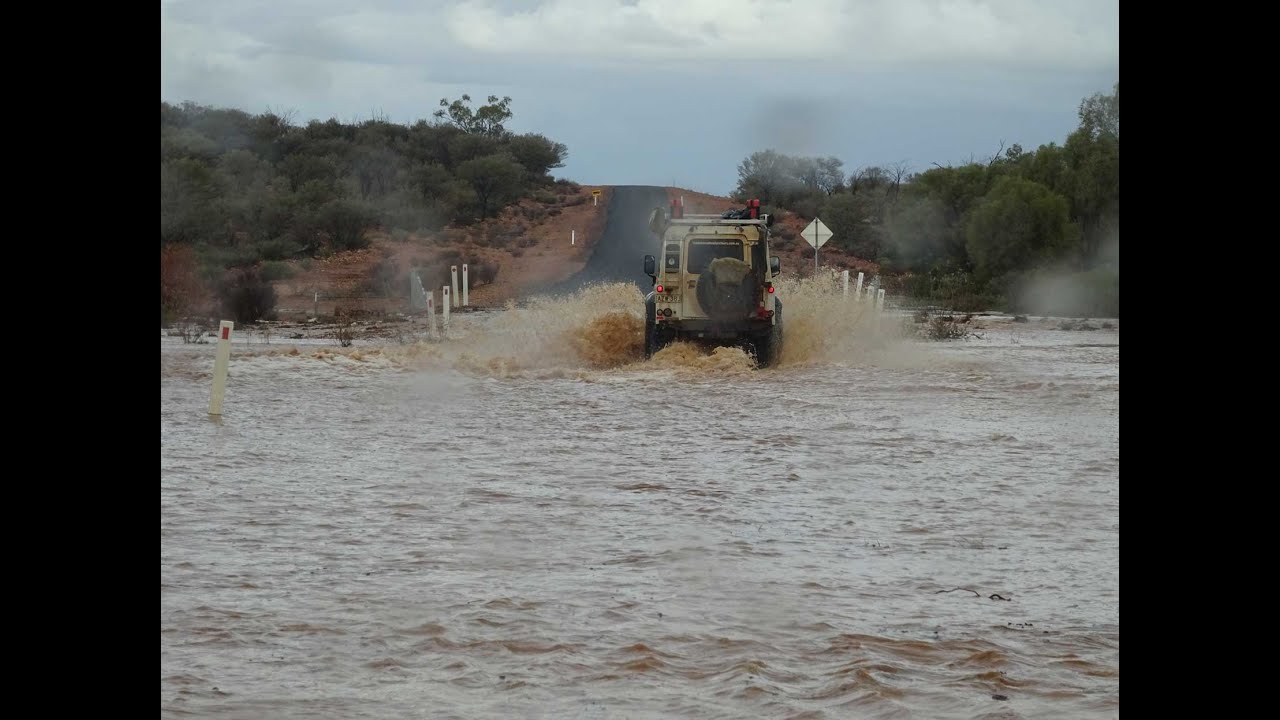 4wd Simpson Desert with Camper Trailer |  Big Red - Escaping Birdsville Floods - Part 2