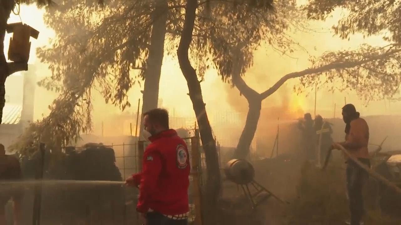 Flames devour forests and homes in Athens