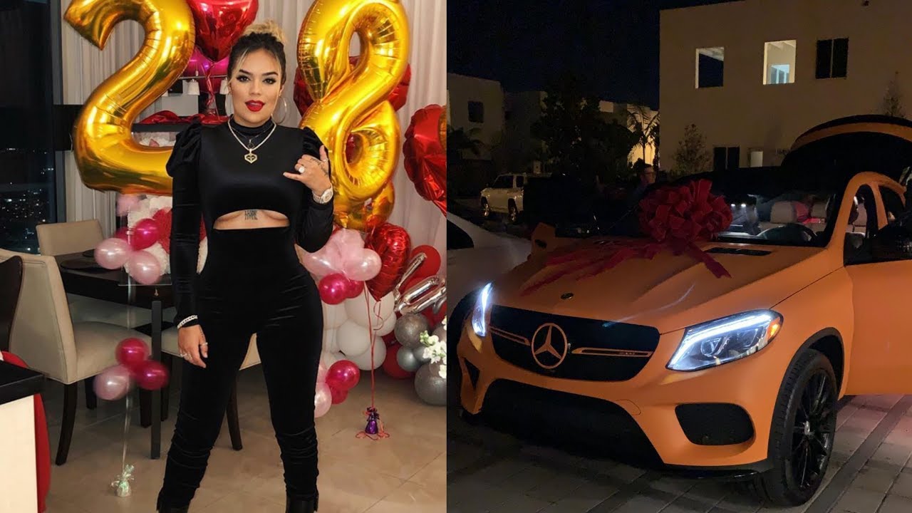 Anuel le da este regalo a Karol G por San Valentín 💝💝😍
