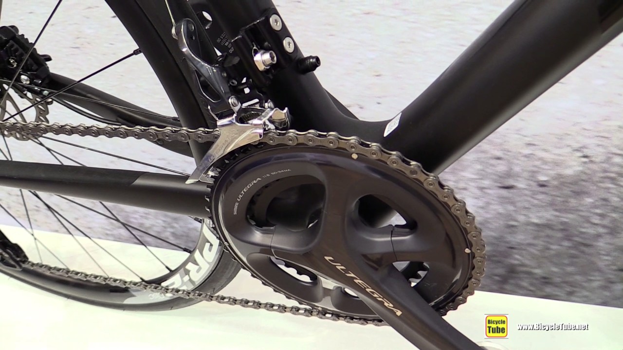 2017 Giant Defy Advanced 1 LTD Road Bike - Walkaround - 2016 Eurobike