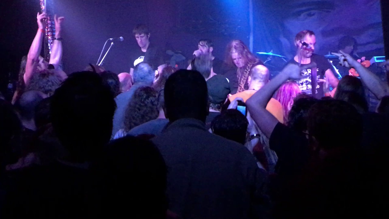 Head Like A Hole &mdash; Wet Rubber LIVE (Valhalla)
