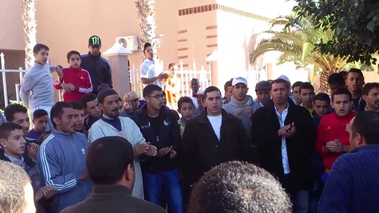 الوقفة الاحتجاجية التي نظمتها ساكنة تيزنيت اليوم تضامنا مع 