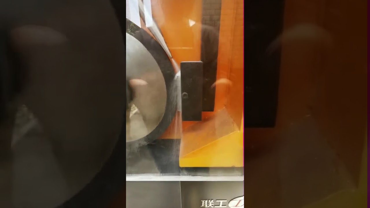 ASTM G65 dry and wet sand rubber wheel abrasion testing machine