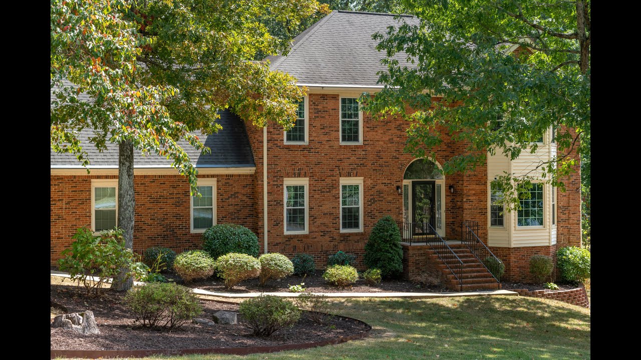 Video preview - Residential for sale - 2416 Fox Run Dr, Signal Mountain, TN 37377
