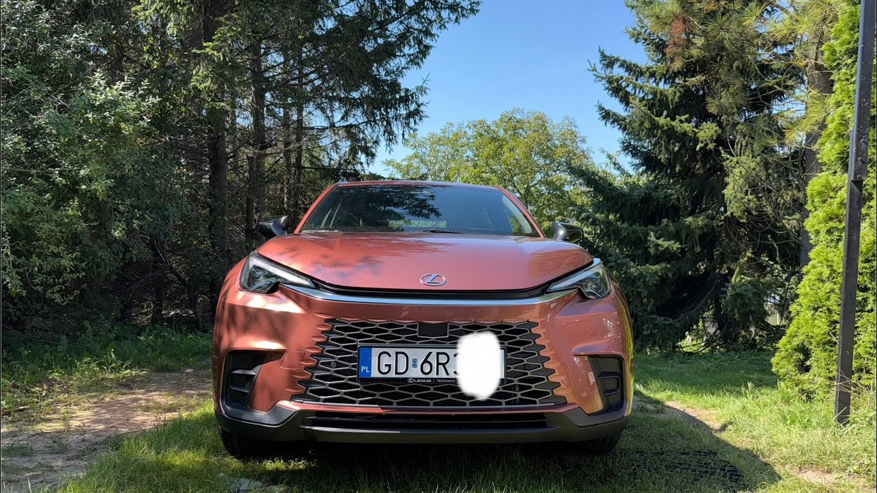 Lexus LBX 2025 
