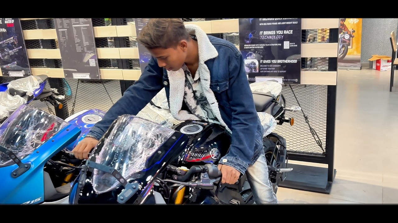 CHOTE BHAI KO R15 DILWANE LE GAYA
