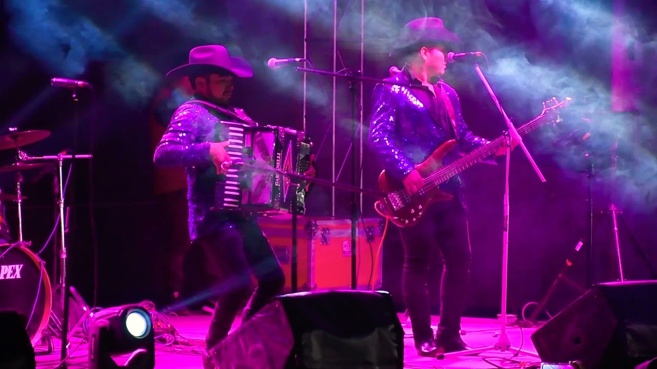Flor de capomo - Raza Norteña.