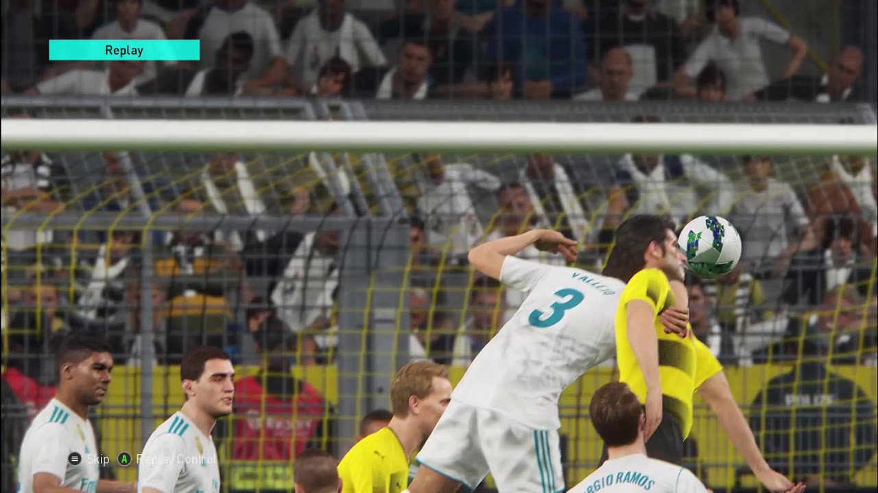 What a hit - PRO EVOLUTION SOCCER 2018