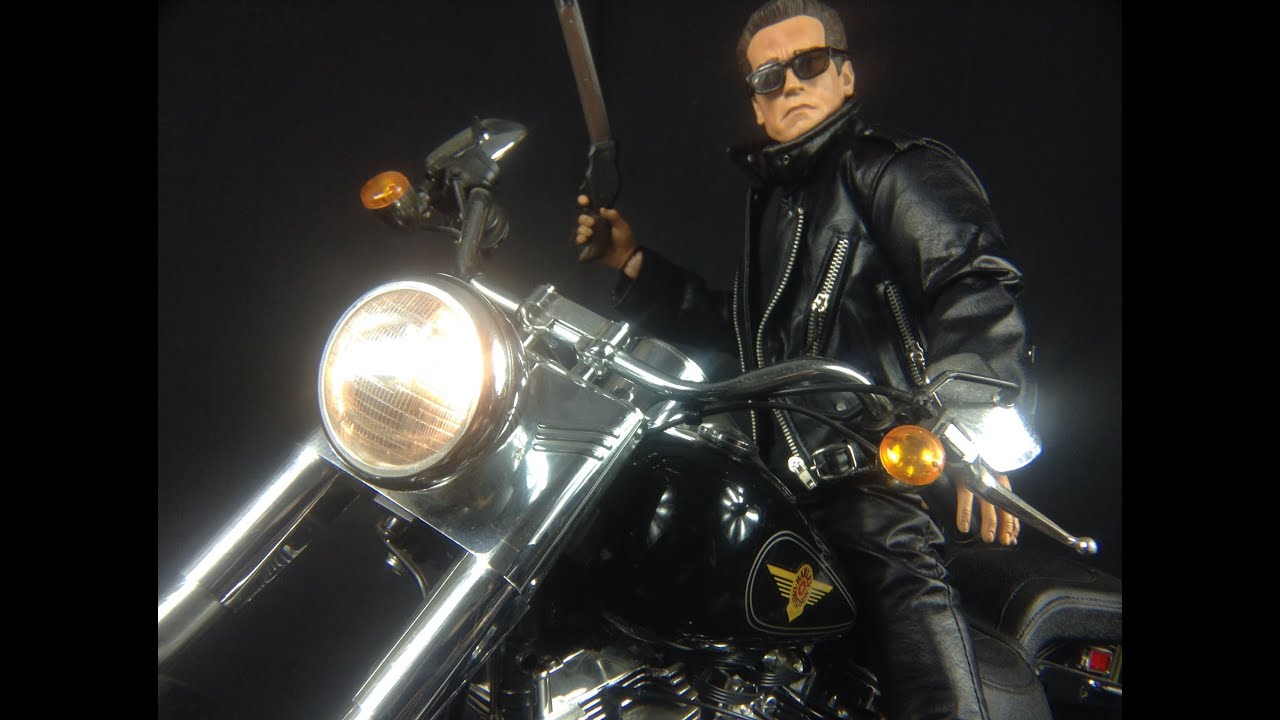 1/4 Scale Harley Davidson Fatboy Terminator 2 RC Replica