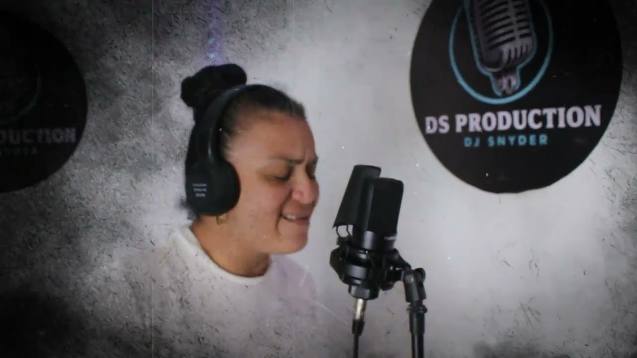 Arrechera y Corrinche promo grupo akora