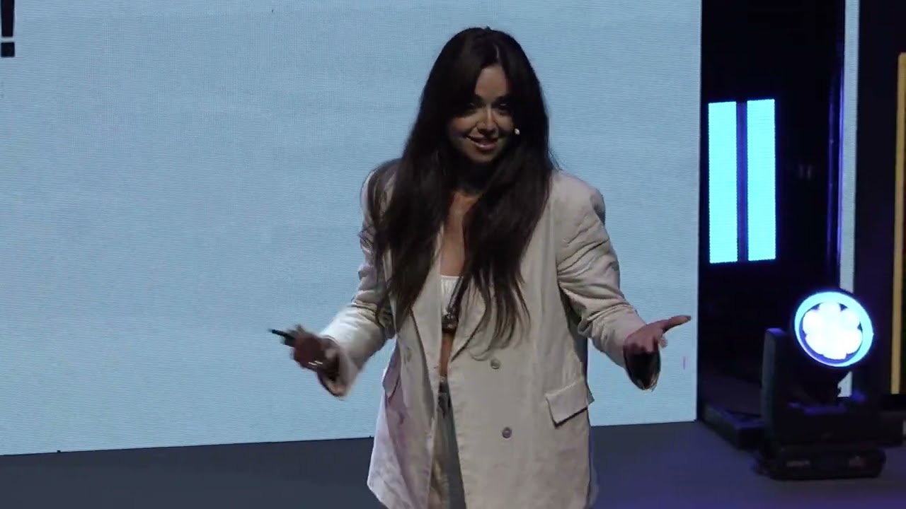 El arte de andar bien agusto | Rocio Gomez Turner | TEDxTecdeMty