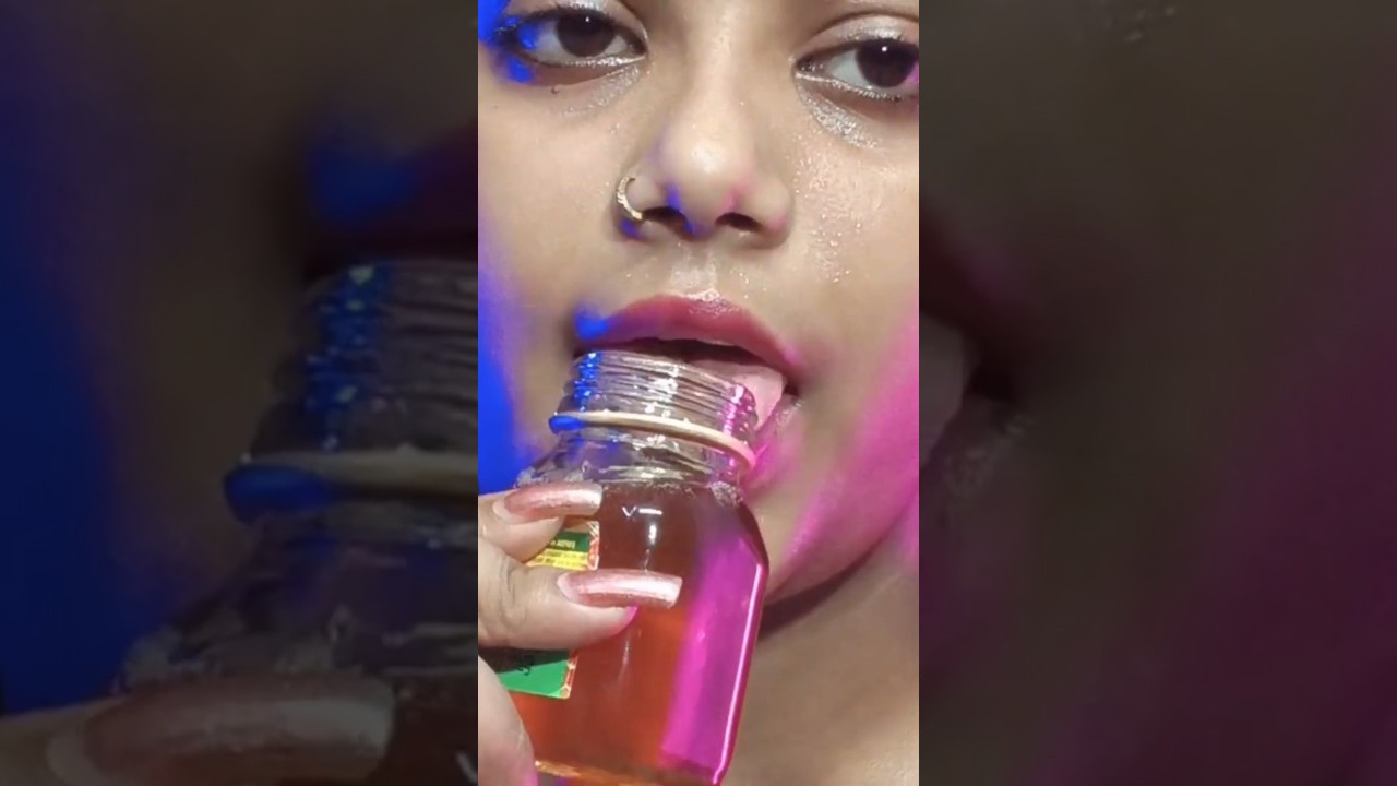 ASMR Honey eating 🍯#asmr #shorts #asmrshraboni