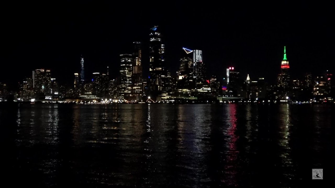 View of New York's skyline at night from Hoboken, NJ, USA 🇺🇸