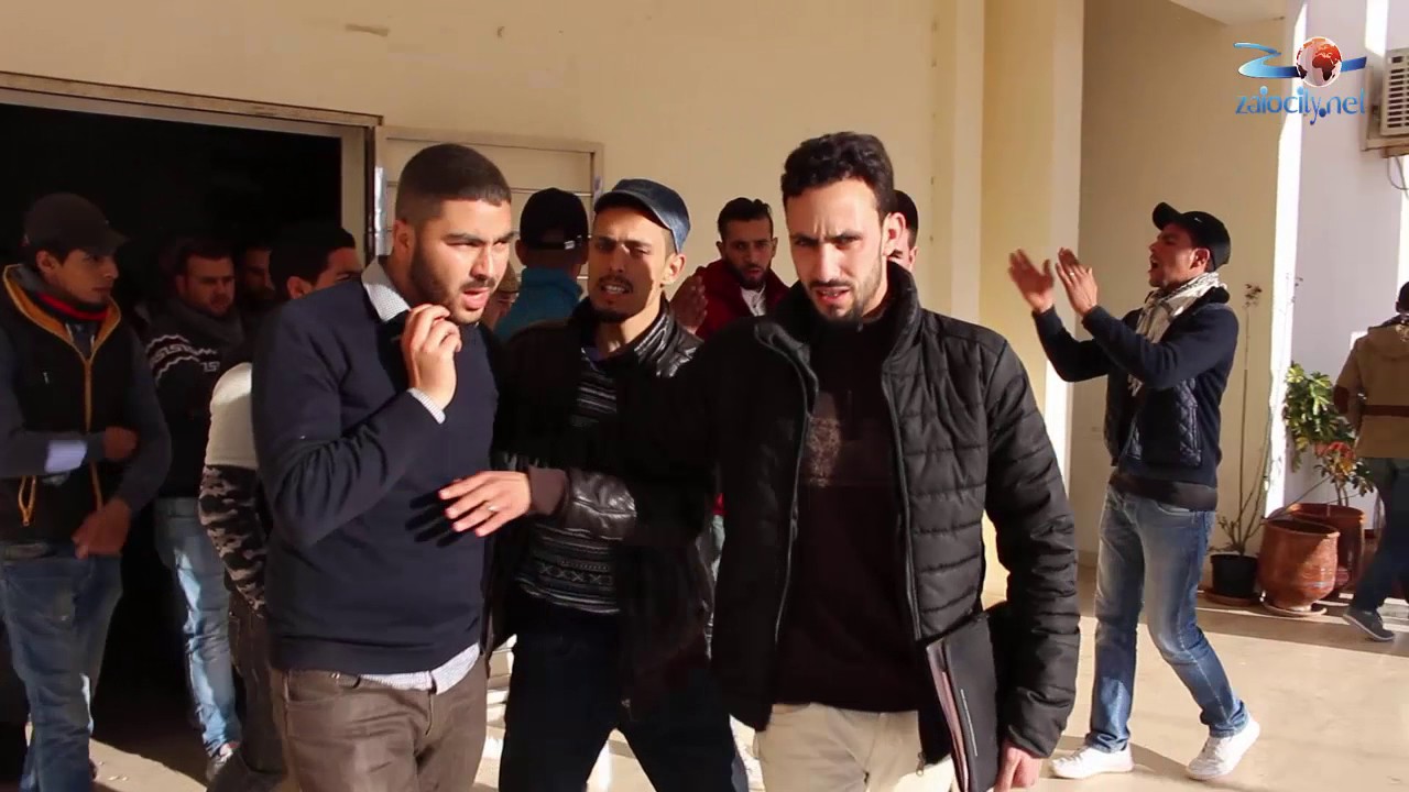 طلبة سلوان  يقتحمون اجتماعا لرئيس الجهة ويبسطون مطالبهم