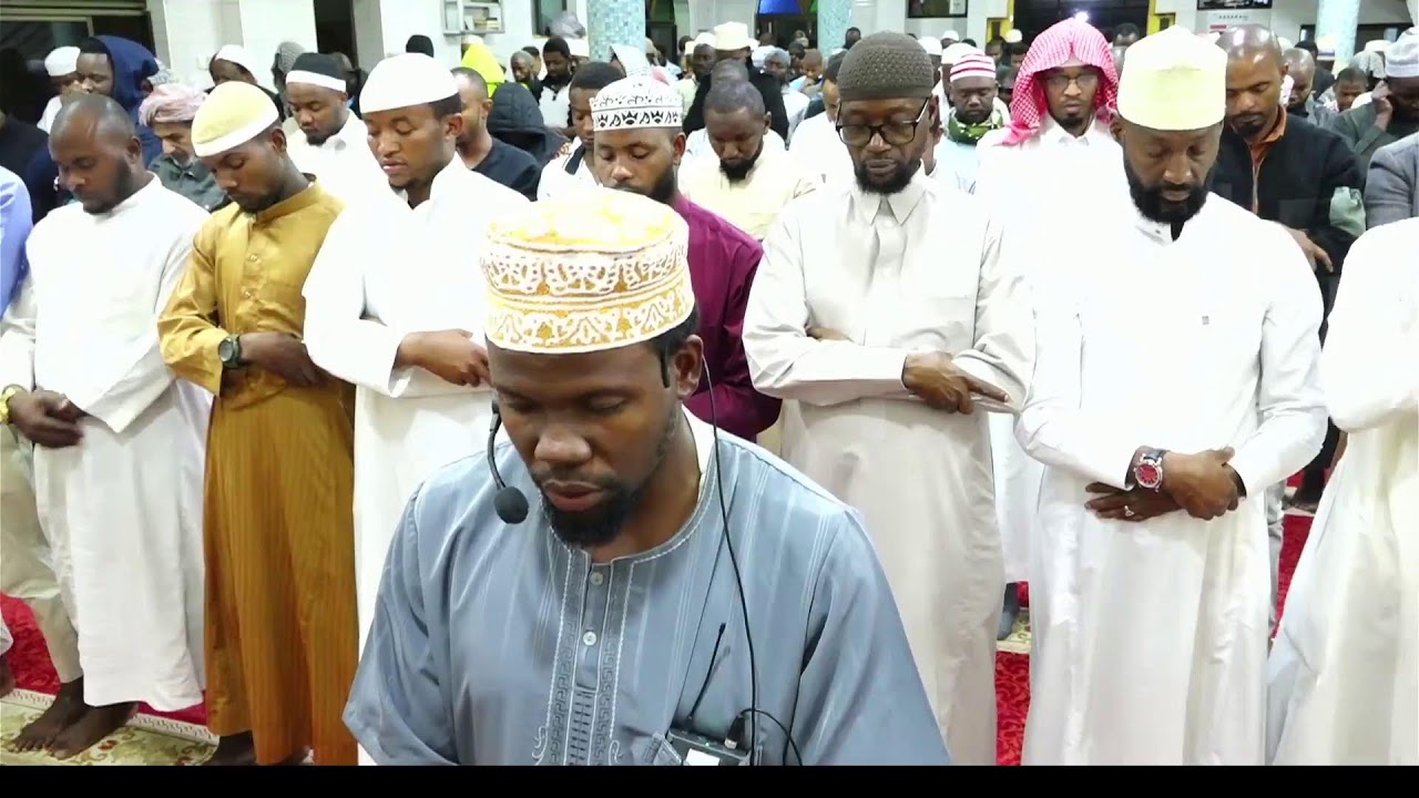 SWALATUL TARAWEEH~SHEIKH HASSAN MOHAMMADYN~MASJID MTENDENI ARUSHA TZN
