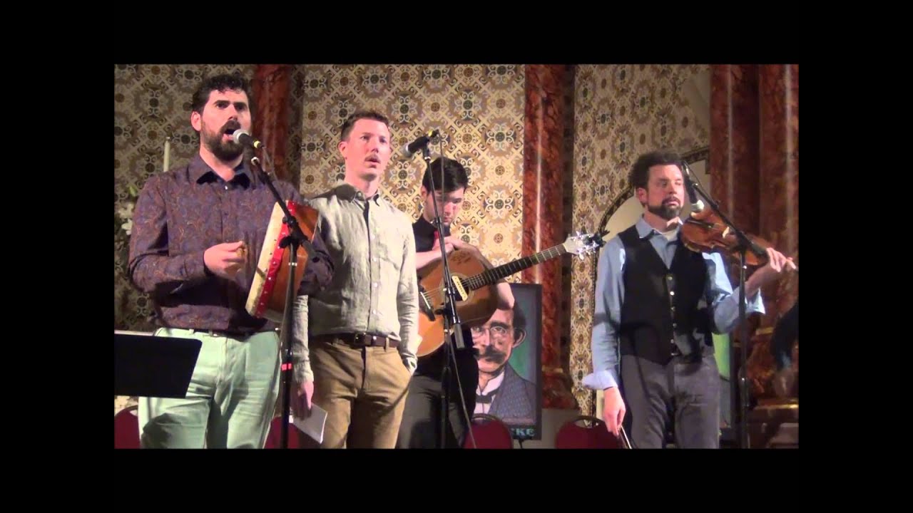 Irish National Anthem: Amhrán na bhFiann / Soldier's Song