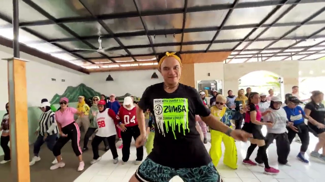 TERNYATA BOLEH JUGA YA AKU - SPONTAN TANPA UHUY | CHOREO BY ROBI MODJO | KALARAS CAFFE BANDUNG 