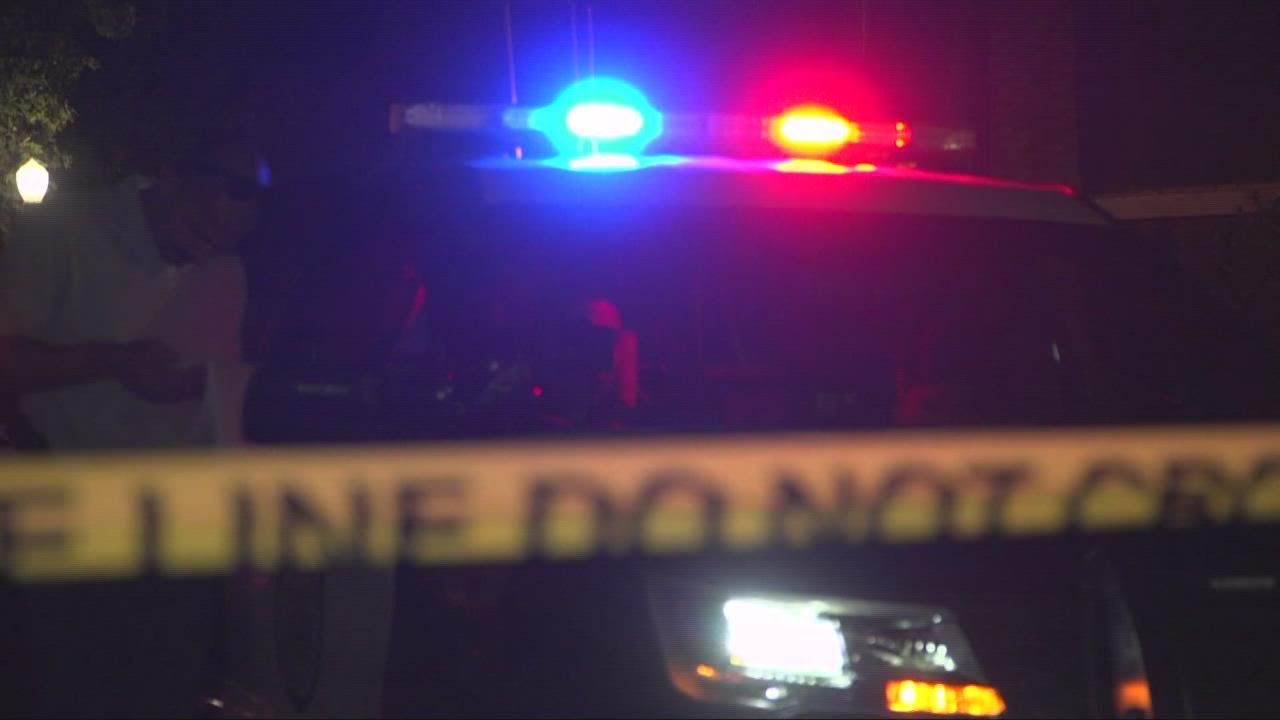 Multiple people detained after heavy SWAT, Sacramento police presence in Pocket