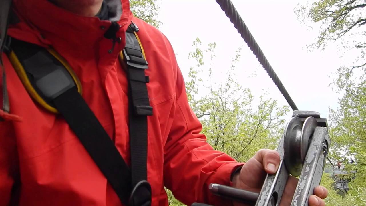 Canopy - Visegrádi drótkötélpálya