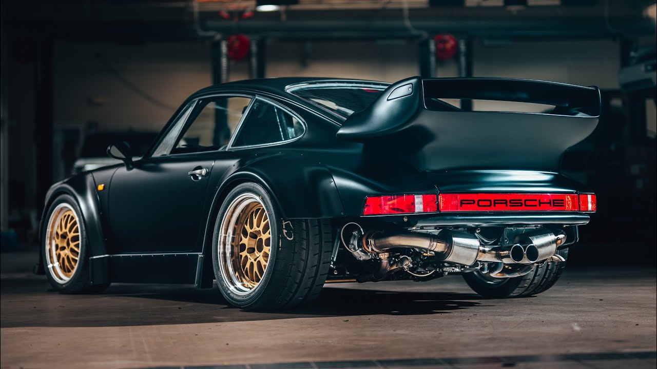 Porsche Delaware Restoration Challenge Car with RWB Wide Body Kit on air cooled 911 Turbo