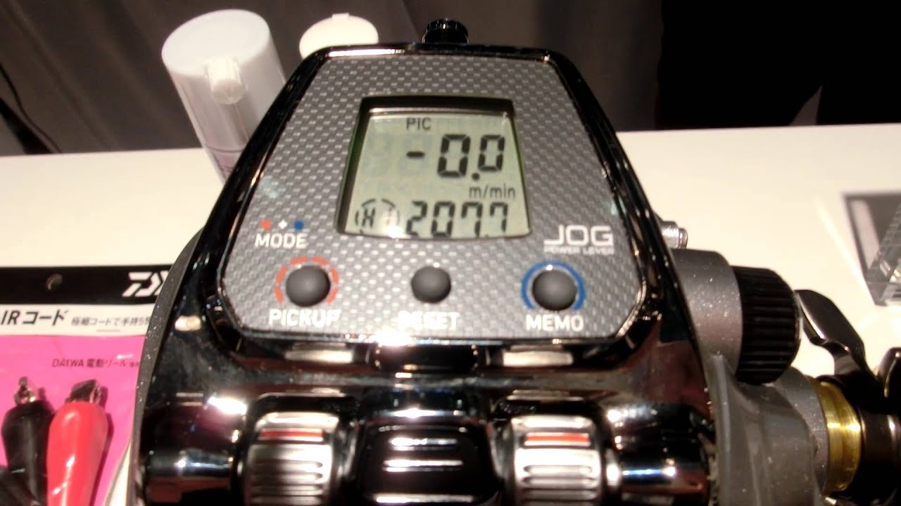 DAIWA SEABORG 500J electric power asist reel 2015 fishing show