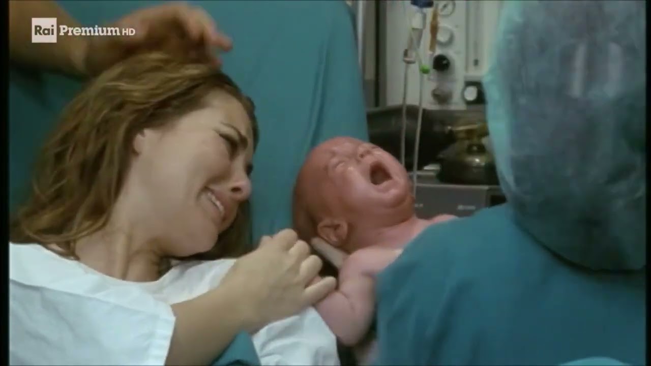 Incantesimo 4 - Ultima Puntata - Parte 6/6  Nascita del bambino di Paola Dupr&eacute; e Michele Massa