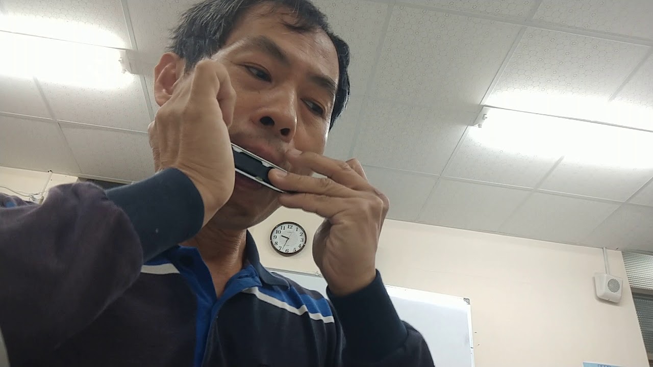 中華口琴會《太湖船變奏曲》分析和音、快速音、八度和音、八度變奏及花舌等吹奏技巧綜合運用