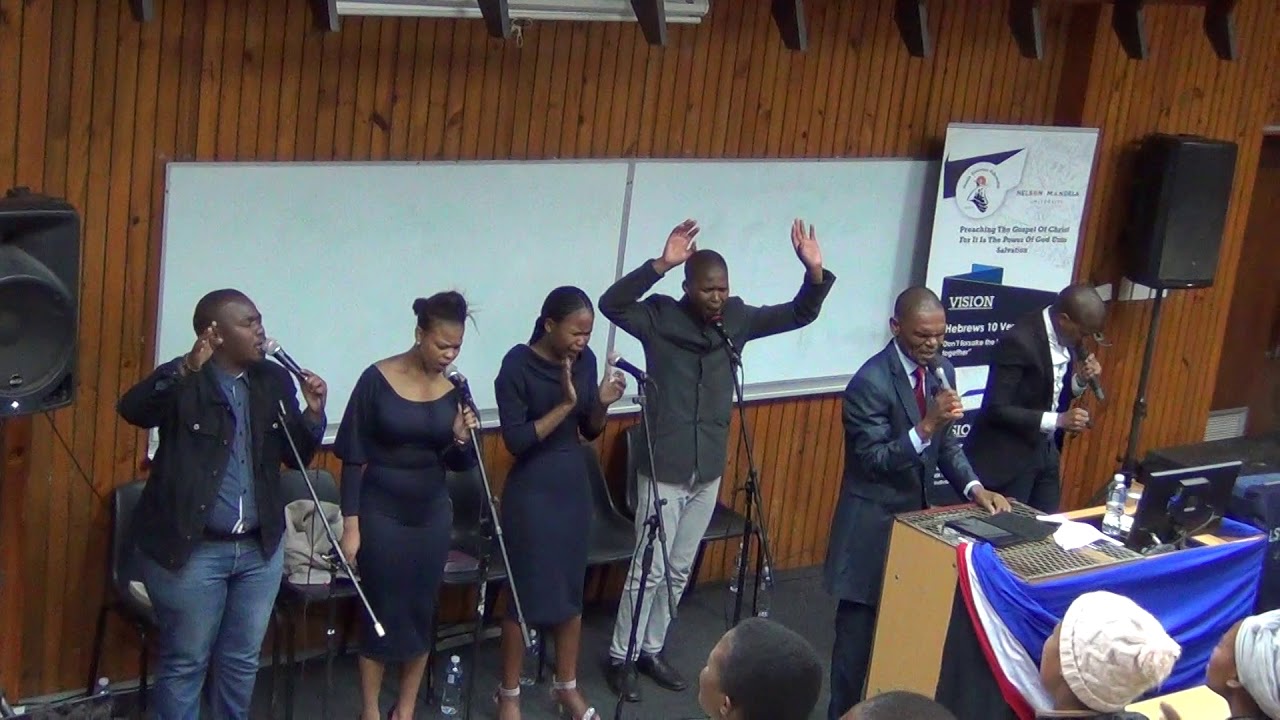 Apostle S.D Mbuyazi @ FCF NMU Closing Service