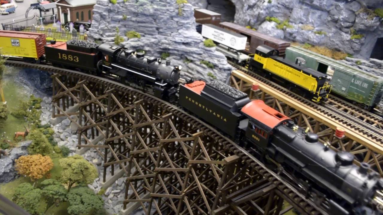 O Scale Train Layout - MTH Premier - Red Lion Train Station August 2016 open house