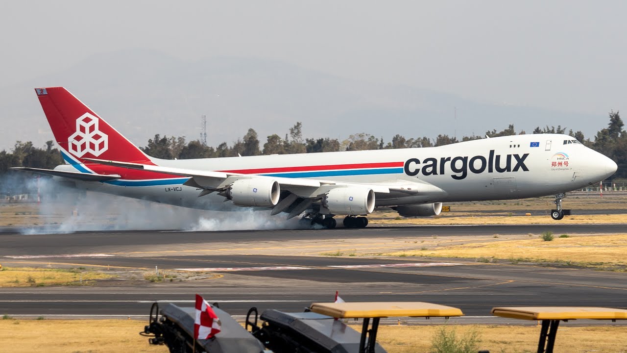 PlaneSpotting: What BIG Airplanes arrive in Mexico City? A340, 747, A380 Heavies Party!