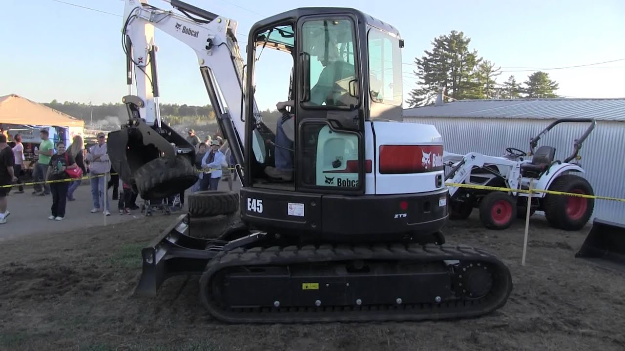 Bobcat E45 Excavator Demonstration