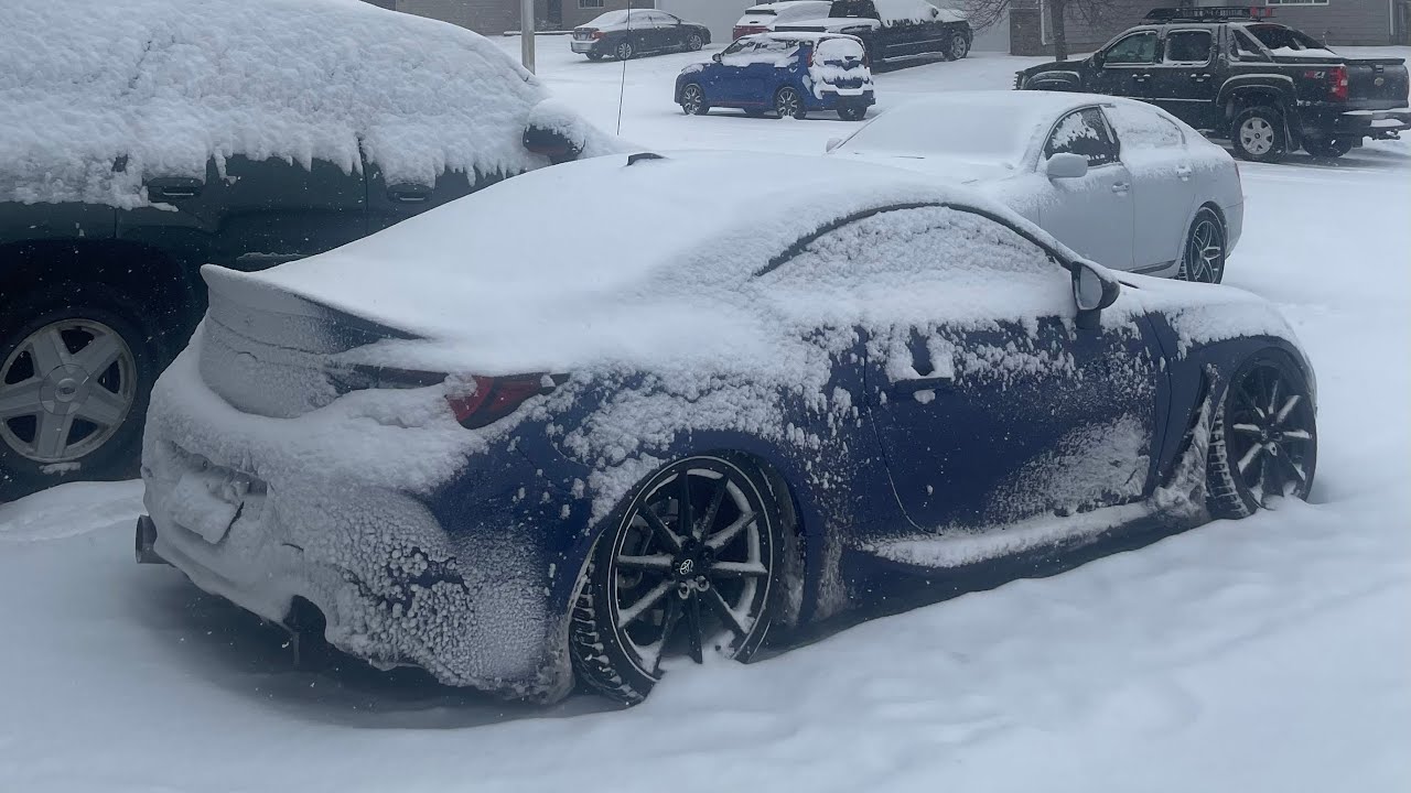 GR86 Snow Review 