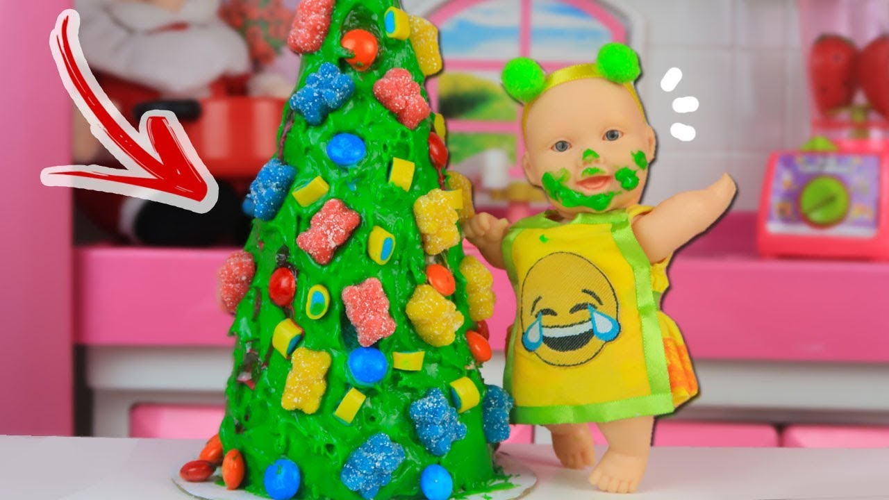 A ÁRVORE DE NATAL COMESTÍVEL DA MEGIE! - Lilly Doll