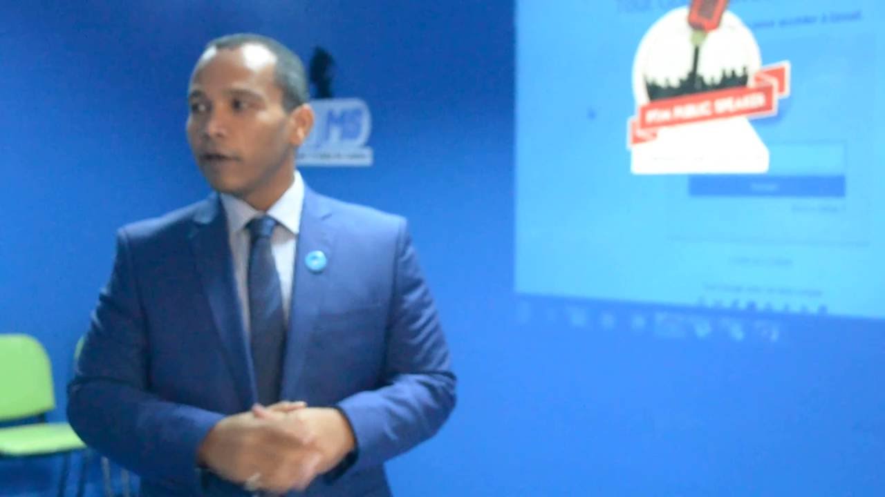كلمة افتتاحية مع تمرين كسر الجليد د.العداقي اثنا مسابقة بى تى ام المتحدث الجماهيرى