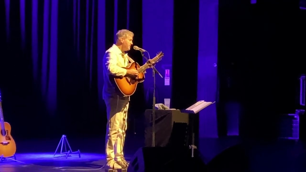 Lloyd Cole - Rouen - Le 106 - 7 November, 2025. First set.
