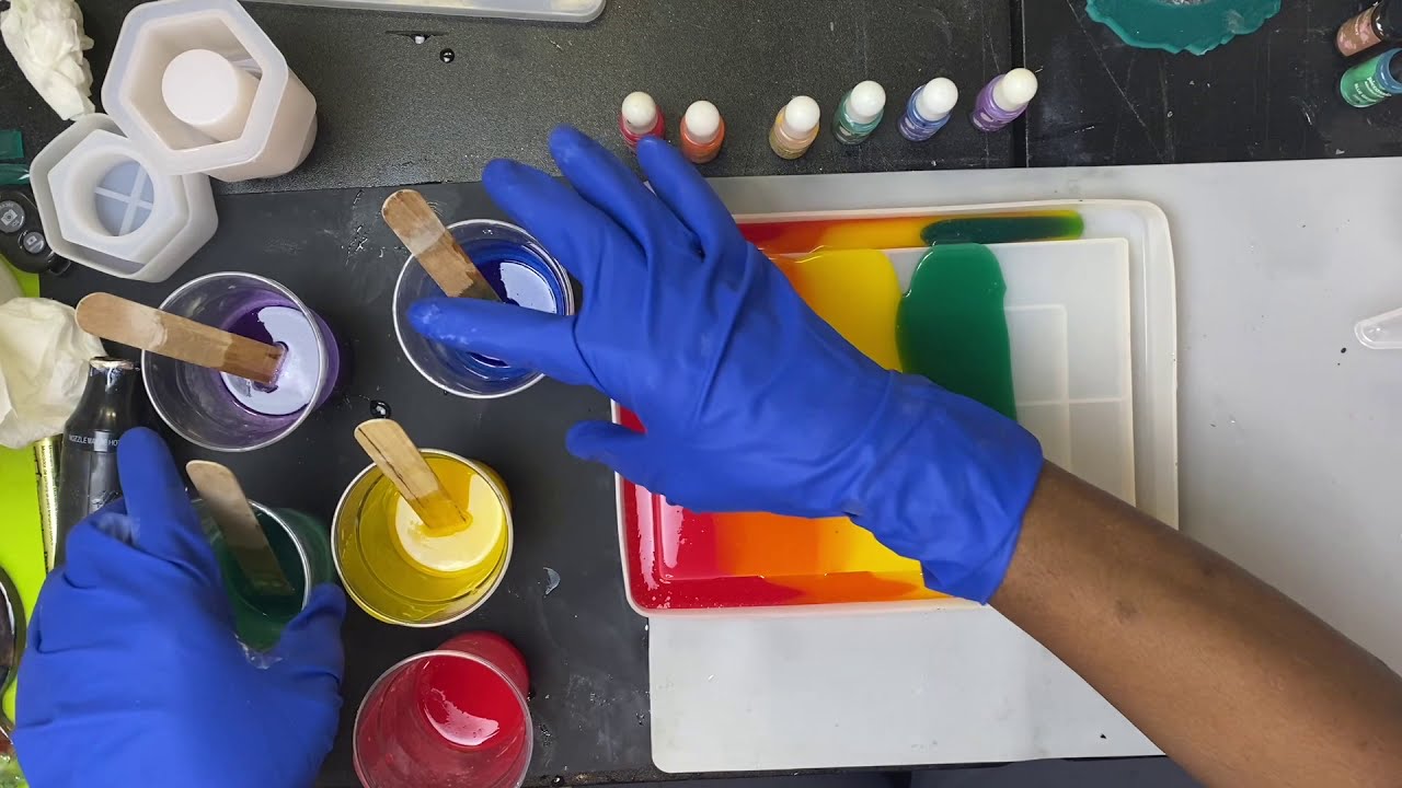 #39-Resin Rainbow Tray