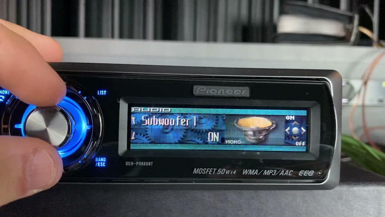 SuperAudio - Review Pioneer DEH-P9880BT