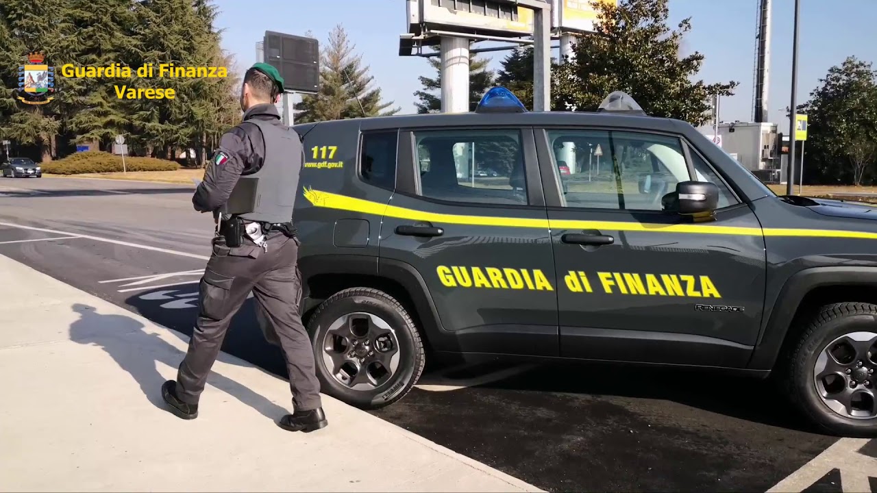 Malpensa, controlli della Finanza contro tassisti abusivi e irregolari