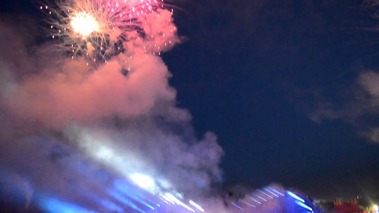 Tomorrowland 2011 Fireworks David Guetta