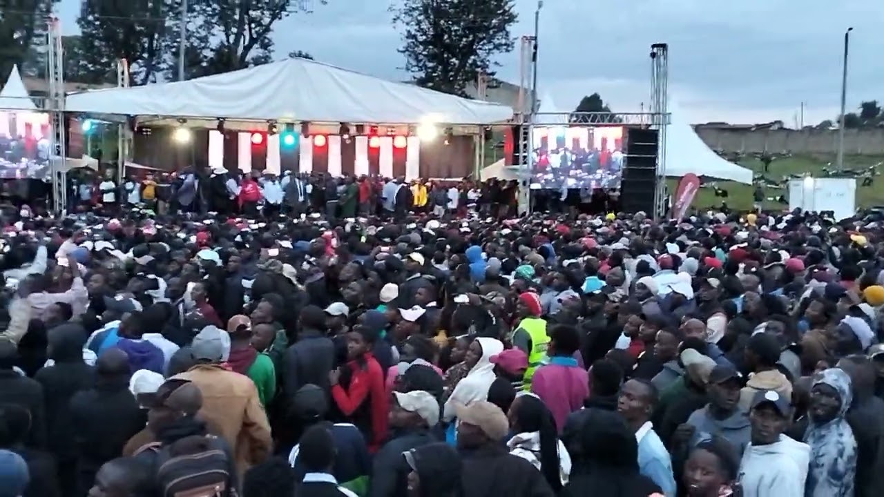 KILEL JAZZ BEATS SWEETSTAR AND 2ND JUNIOR AND WINS BEST OVERALL ARTIST