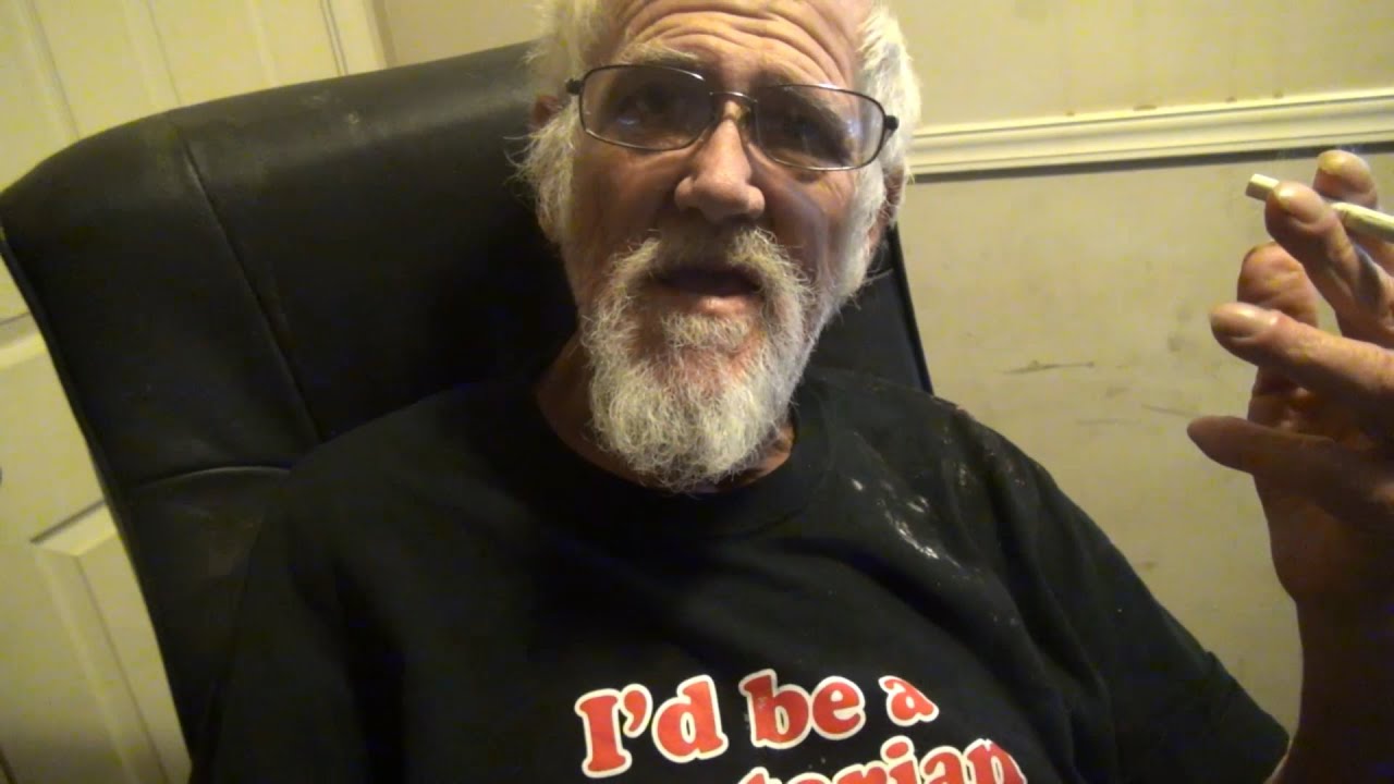 GRANDPA'S AFRAID TO FLY! (PRANK)