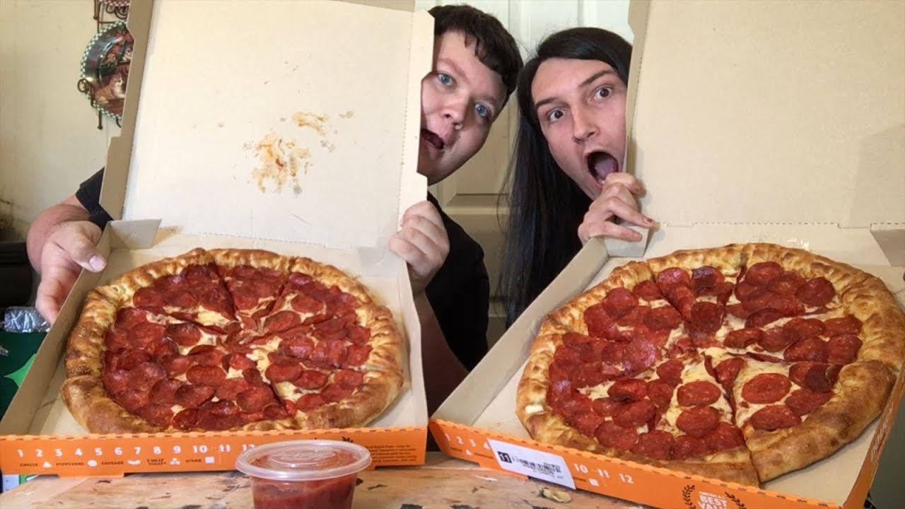 LITTLE CAESARS STUFFED CRUST PIZZA MUKBANG
