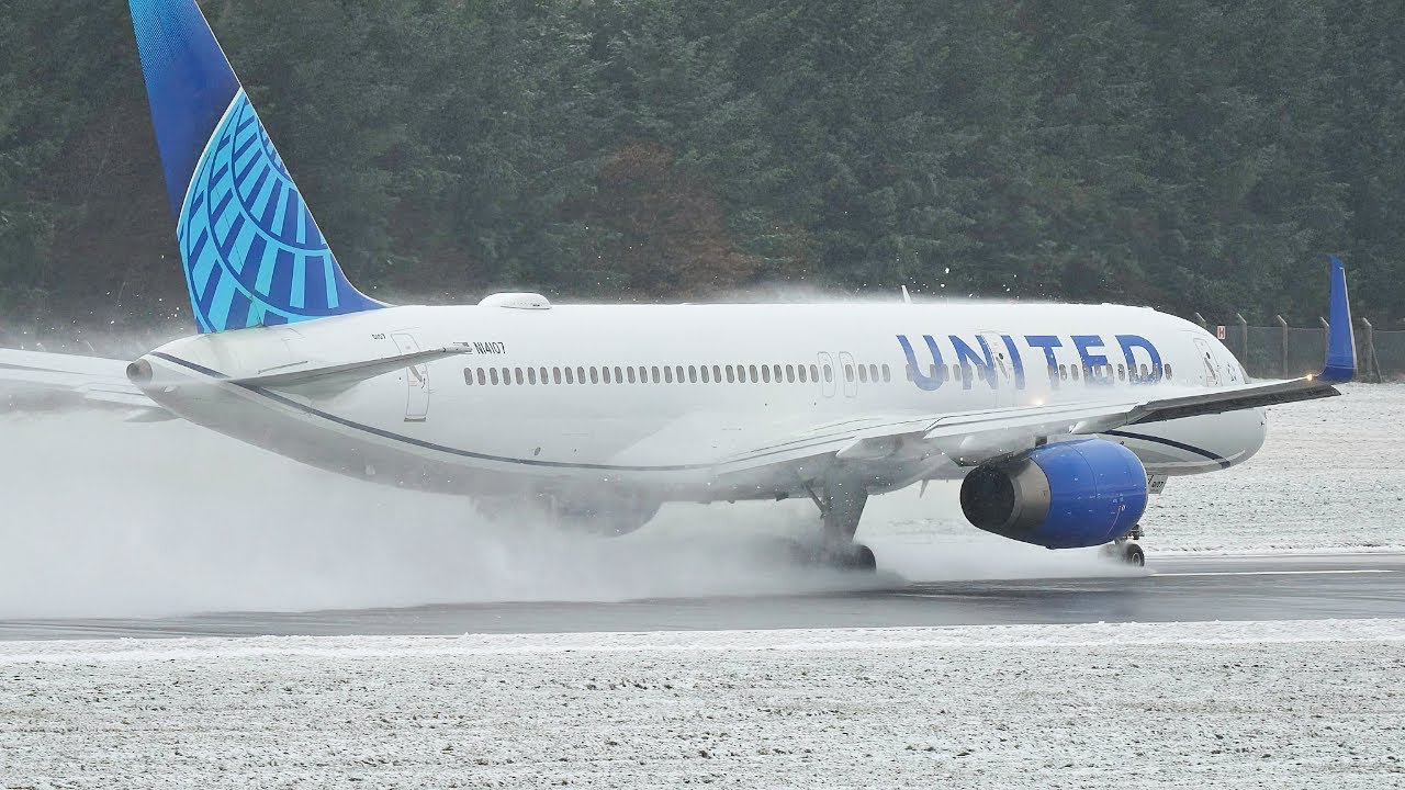 Storm Bert turns Edinburgh Airport into Winter Wonderland!