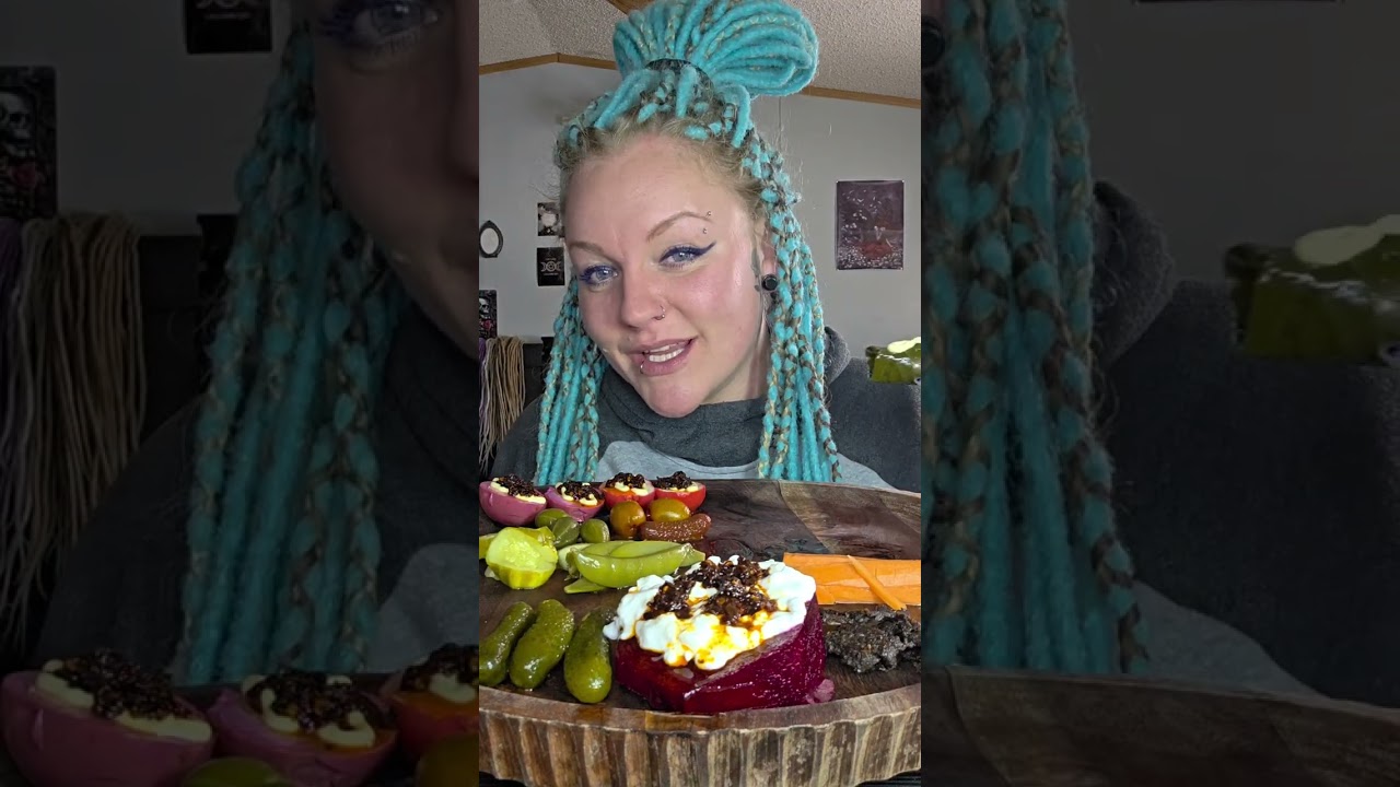 Snackplate #snackplate #Mukbang #eatingsounds #eatingasmr #girldinner #asmr #chewingsounds #potato