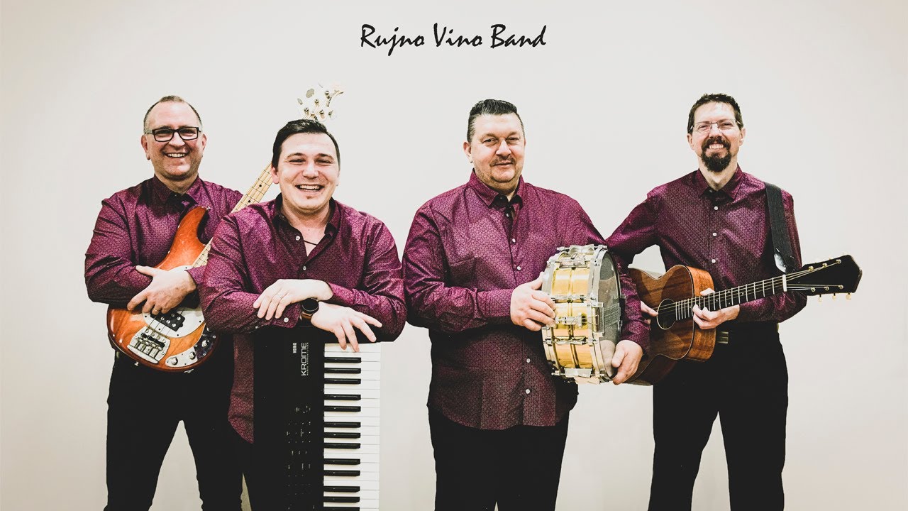 Rujno Vino Band - Sve behara, Zvijezda tjera mjeseca (LIVE)