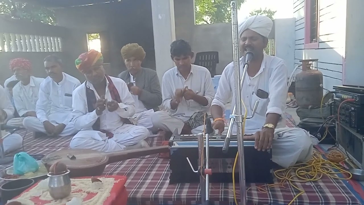 फकिरी भजन गायक भंवरलाल सुंबरा बहुत सुरिली अवाज मै प्रिय मित्रों कृपया चैनल को सब्सक्राइबकरें