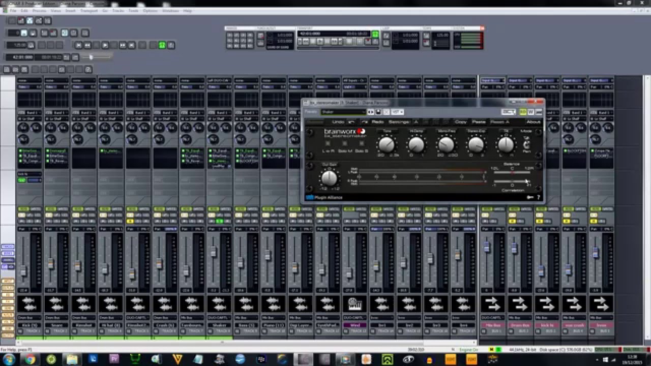 Mixing a shaker using a transient shaper and stereo widener