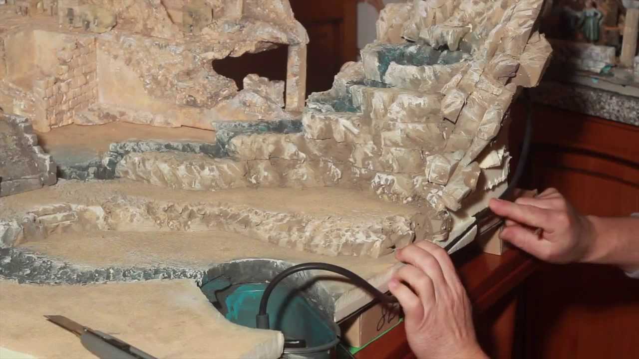 Come montare cascata con motorino e acqua del presepe - Parte12